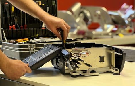 Customer Service & Support